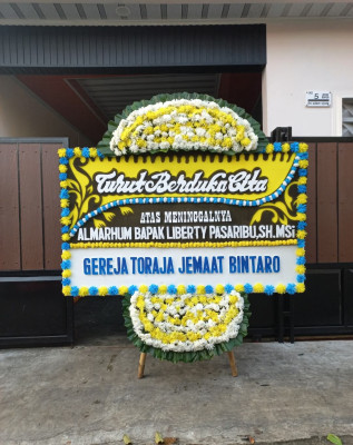 Papan Bunga Duka di Mintaragen