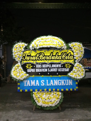 Papan Bunga Duka di Mintaragen