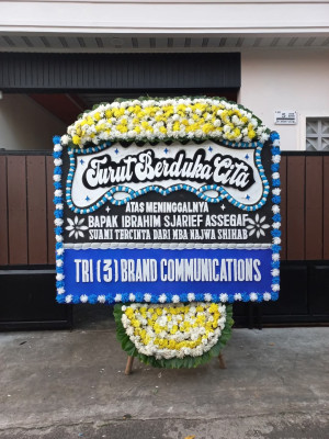 Papan Bunga Duka di Mintaragen